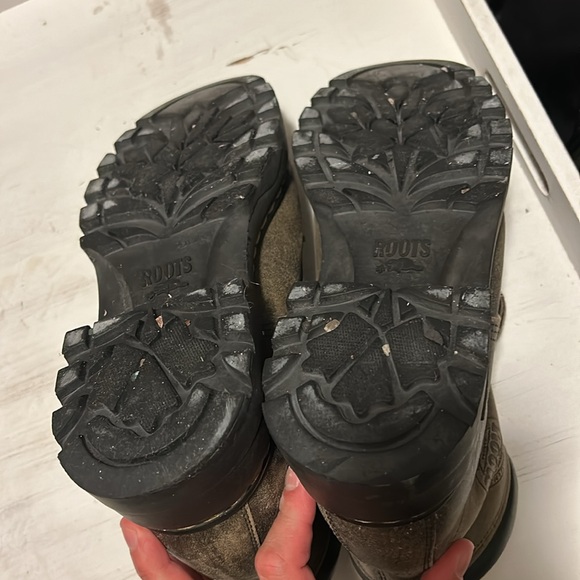 Roots Tuff Boots - Size 9 - Picture 5 of 8